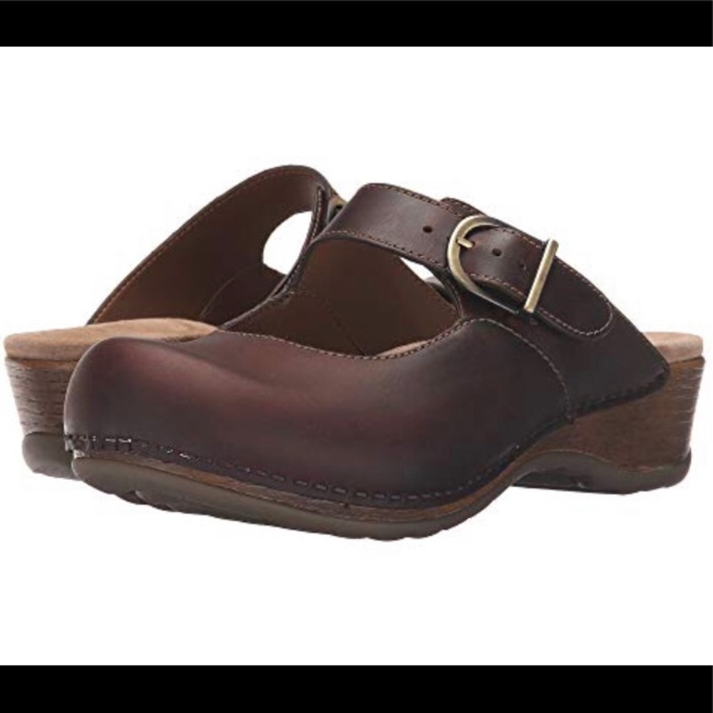 Brown Dansko Martina